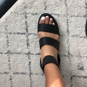 & Other Stories three strap black sandal size 9